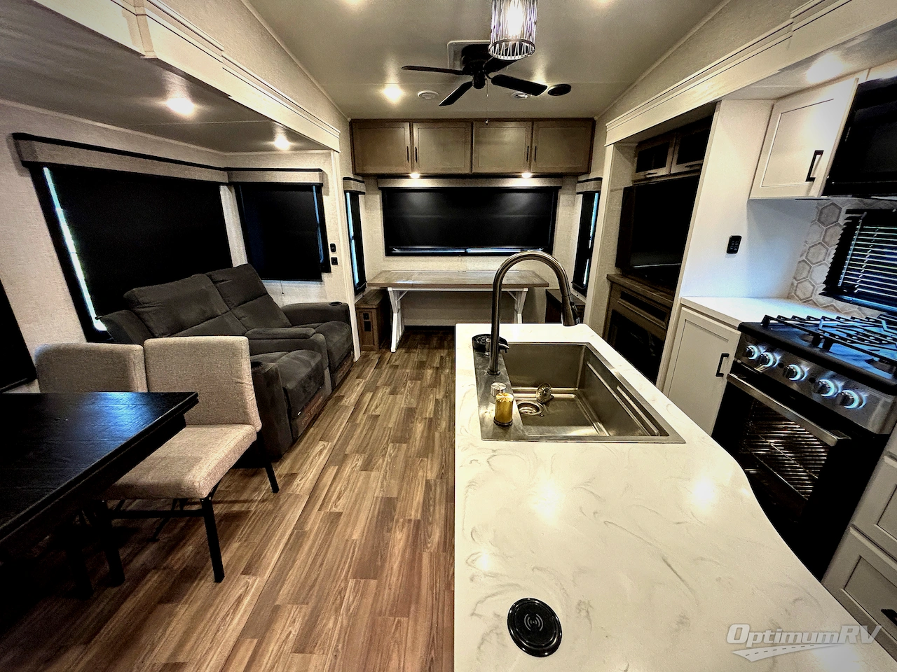 2025 Jayco Eagle 355MBQS Photo 4