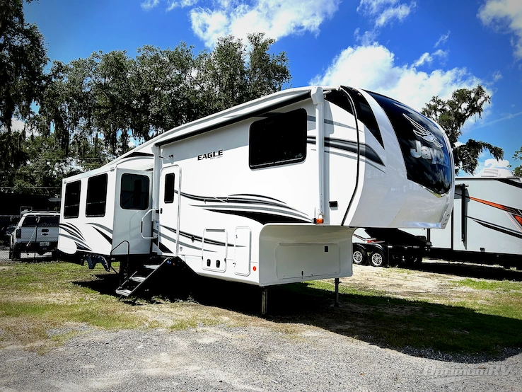2023 Jayco Eagle HT 30.5CKTS RV Photo 1