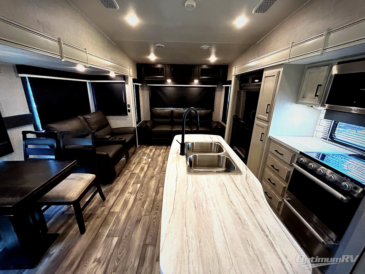 2023 Jayco Eagle HT 30.5CKTS Photo 4