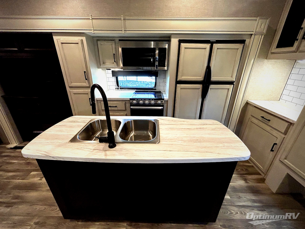 2023 Jayco Eagle HT 30.5CKTS Photo 6