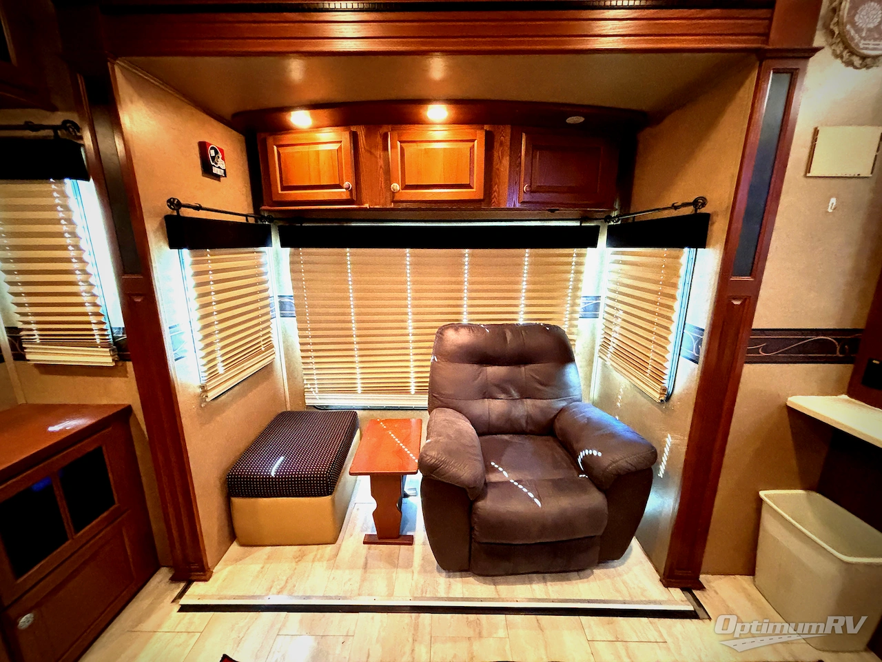 2013 Jayco Pinnacle 36REQS Photo 16