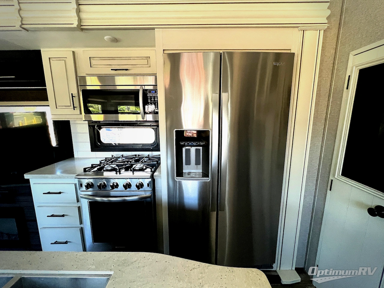 2021 Jayco North Point 310RLTS Photo 14