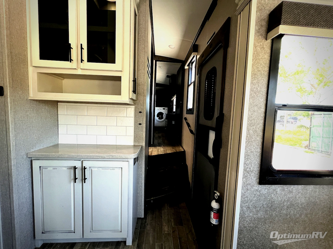 2021 Jayco North Point 310RLTS Photo 15