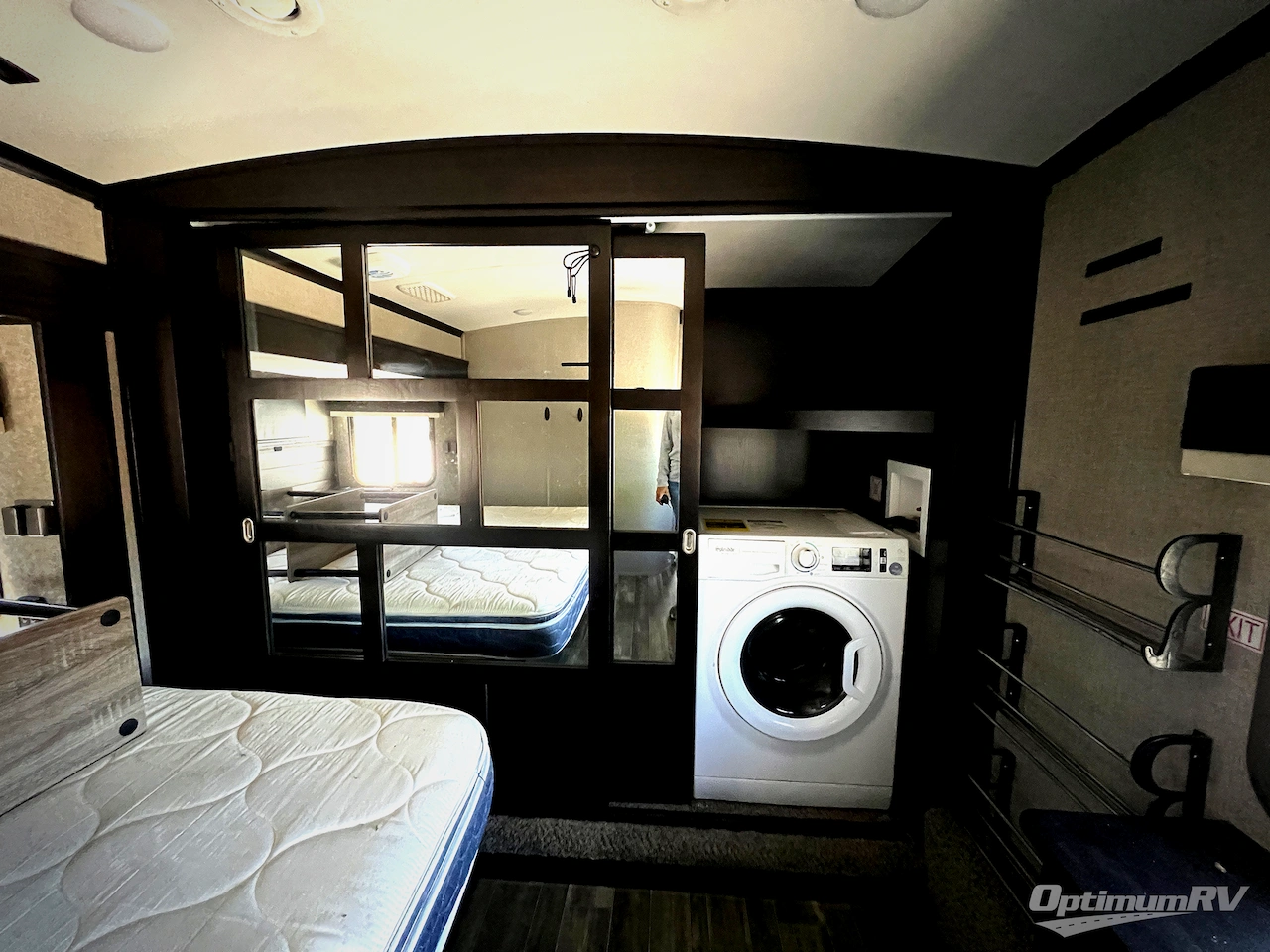 2021 Jayco North Point 310RLTS Photo 18