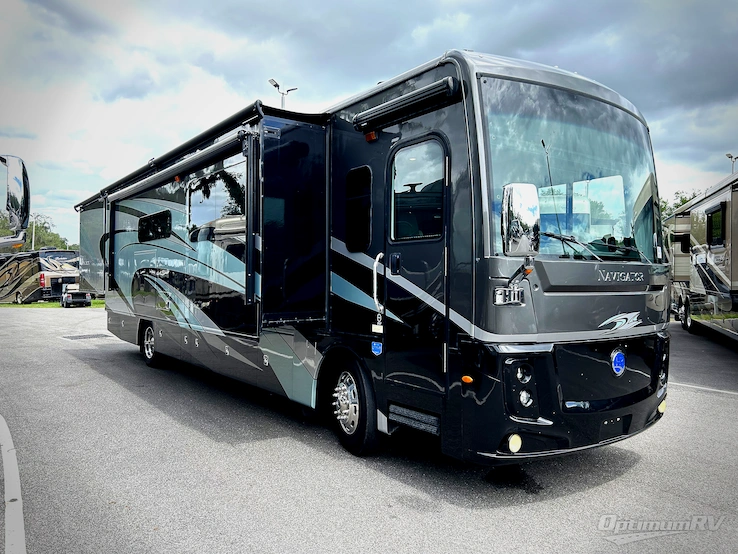 2020 Holiday Rambler Navigator 38F RV Photo 1