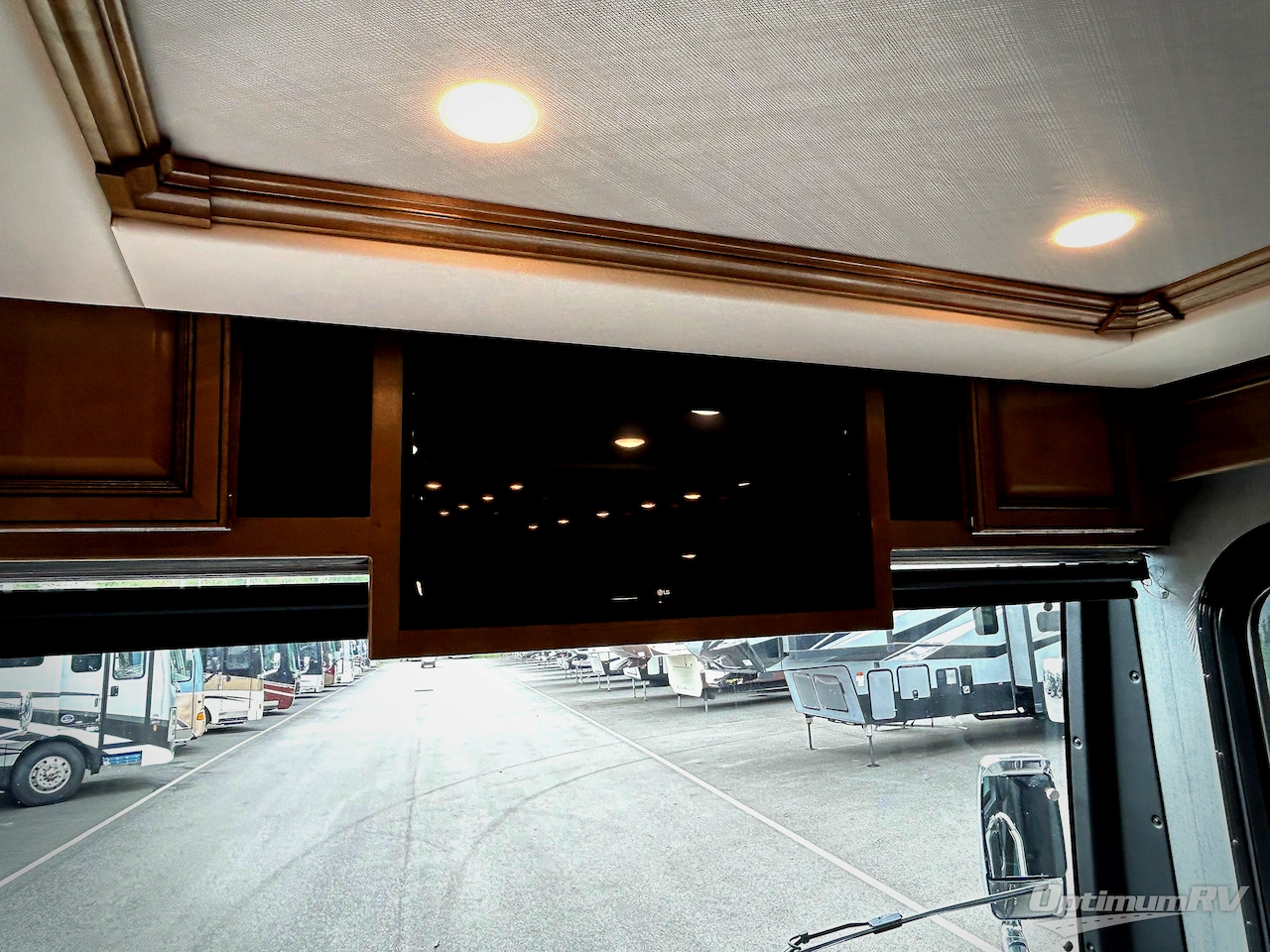 2020 Holiday Rambler Navigator 38F Photo 10