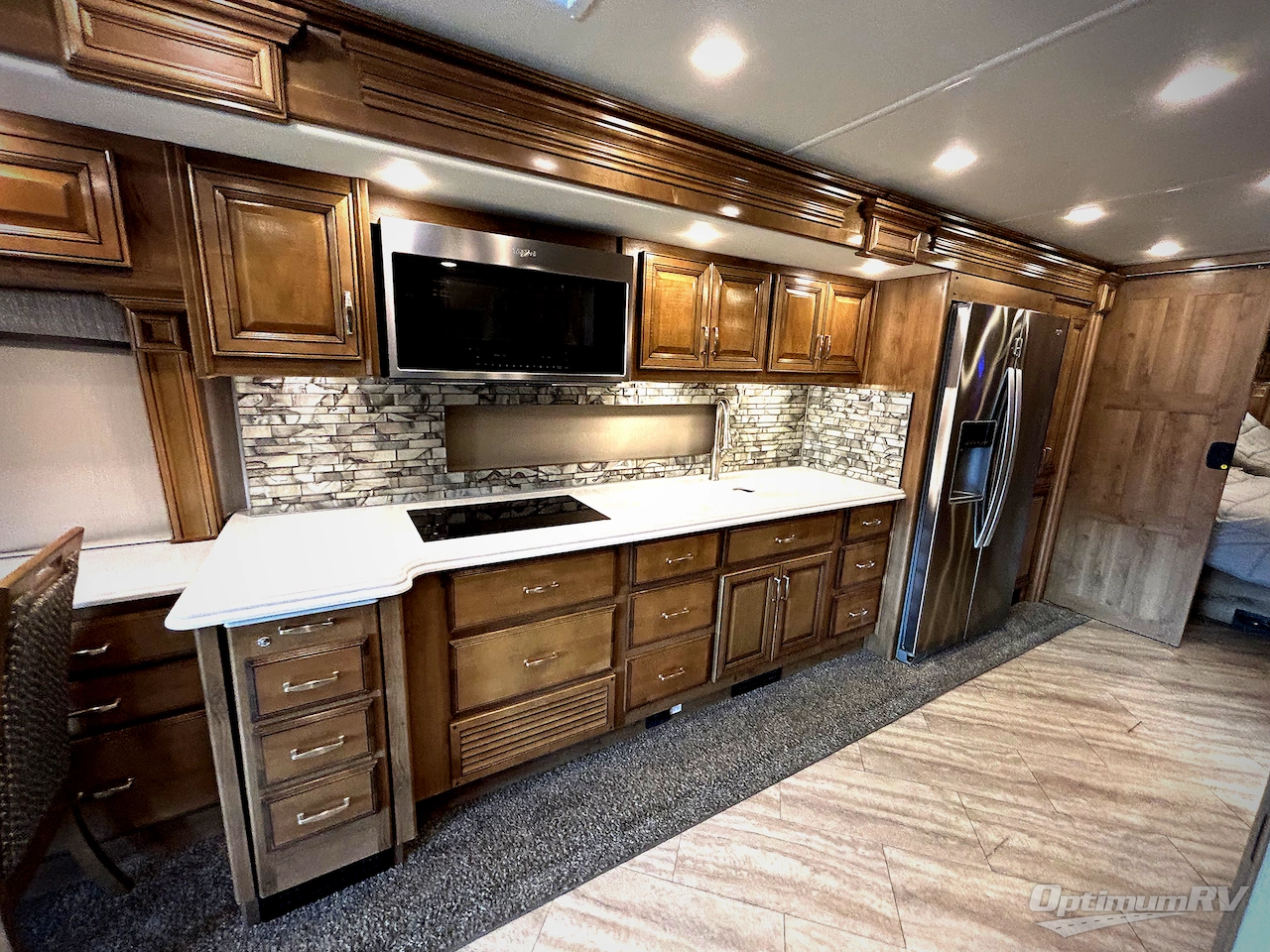 2020 Holiday Rambler Navigator 38F Photo 12