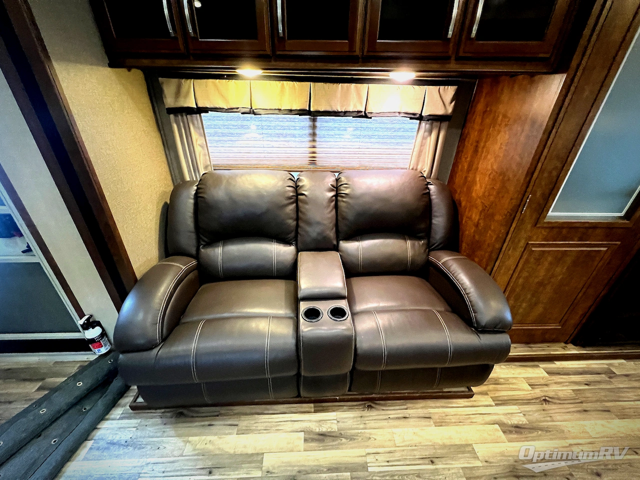 2014 Grand Design Solitude 368RD Photo 4