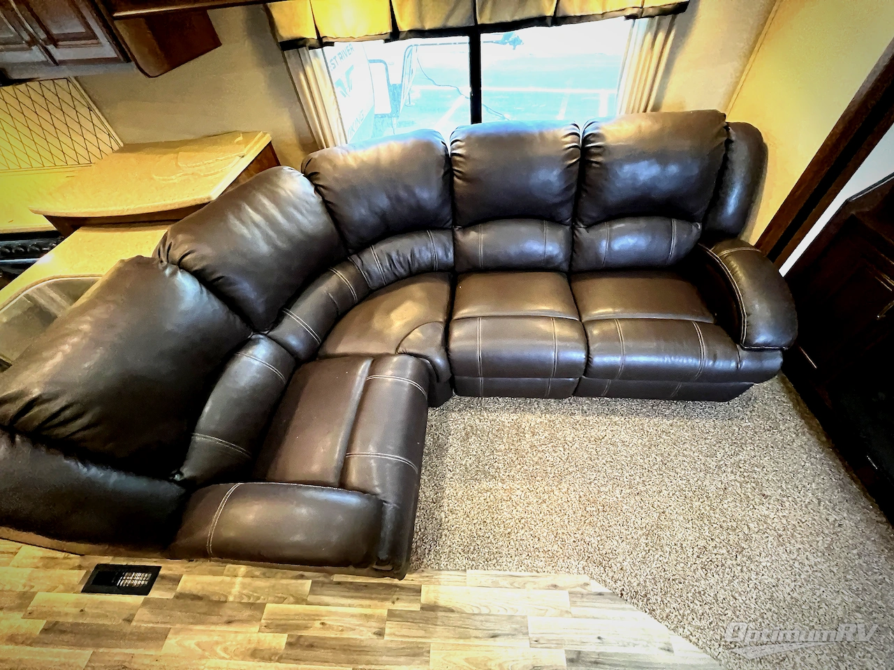 2014 Grand Design Solitude 368RD Photo 10