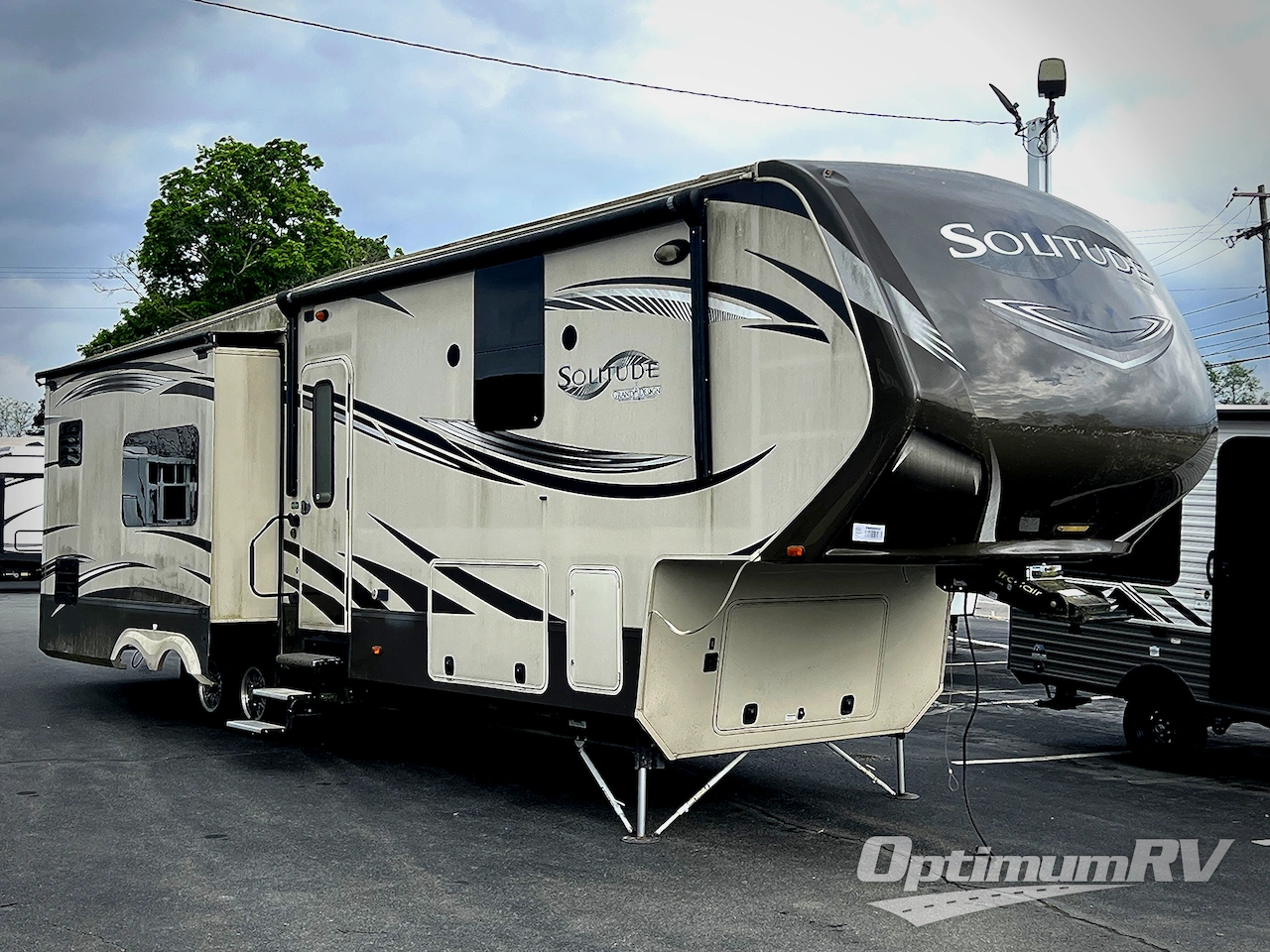 2014 Grand Design Solitude 368RD Photo 25