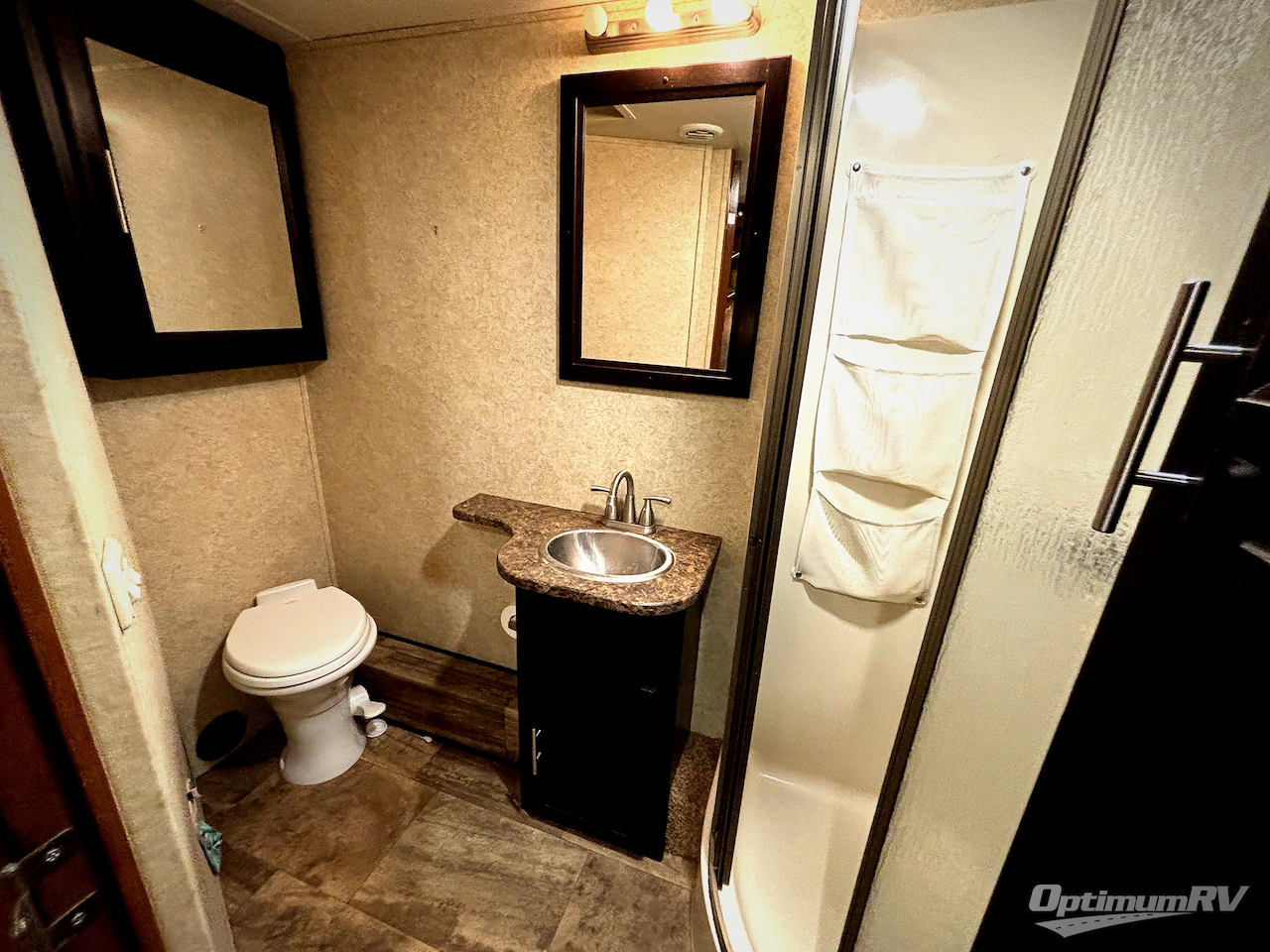 2015 Forest River Georgetown 335DS Photo 14