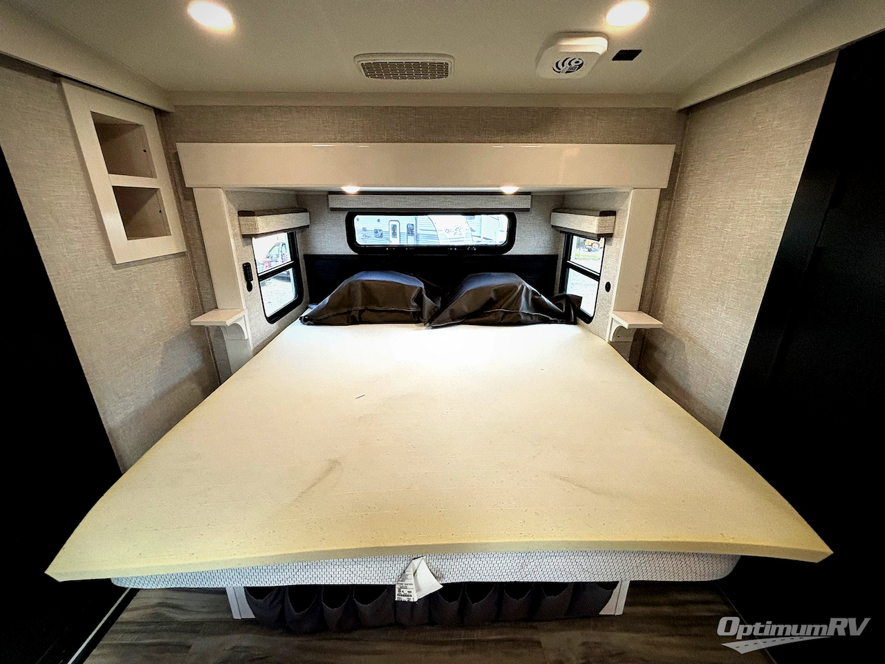 2025 Jayco Pinnacle 38FBRK Photo 11