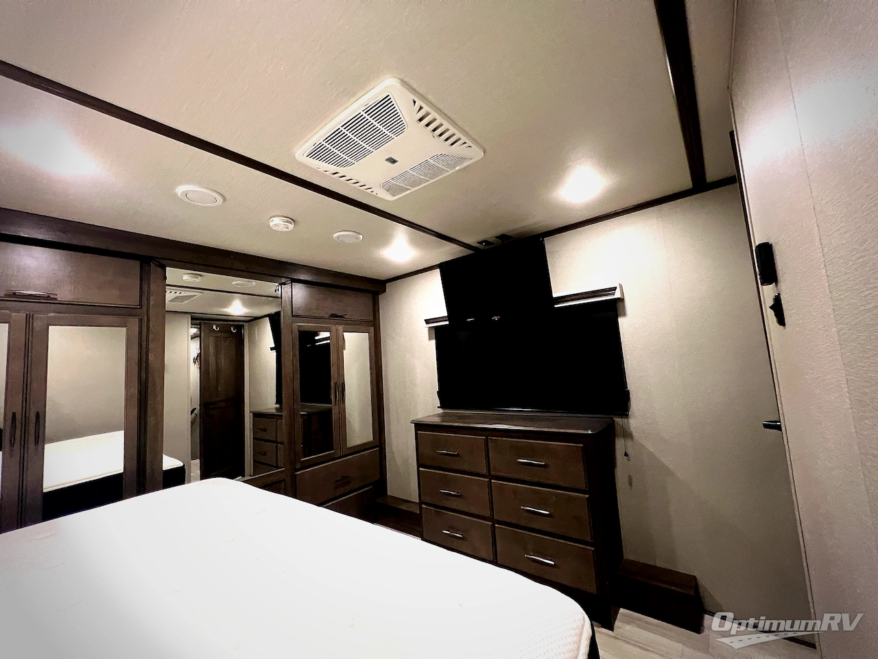 2022 Grand Design Solitude 378MBS Photo 50