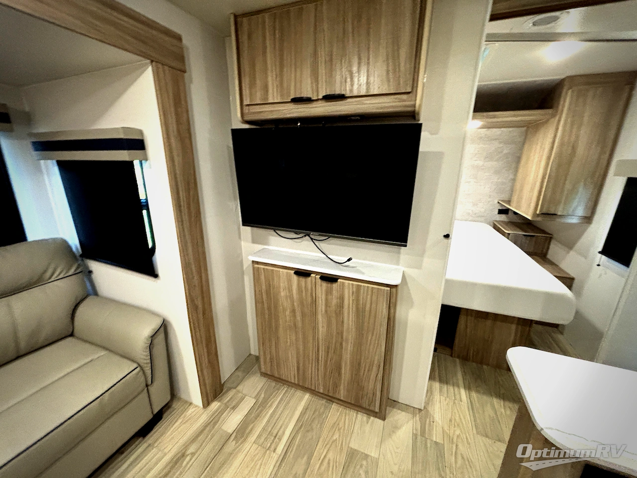 2024 Winnebago Towables Access 30BH Photo 7