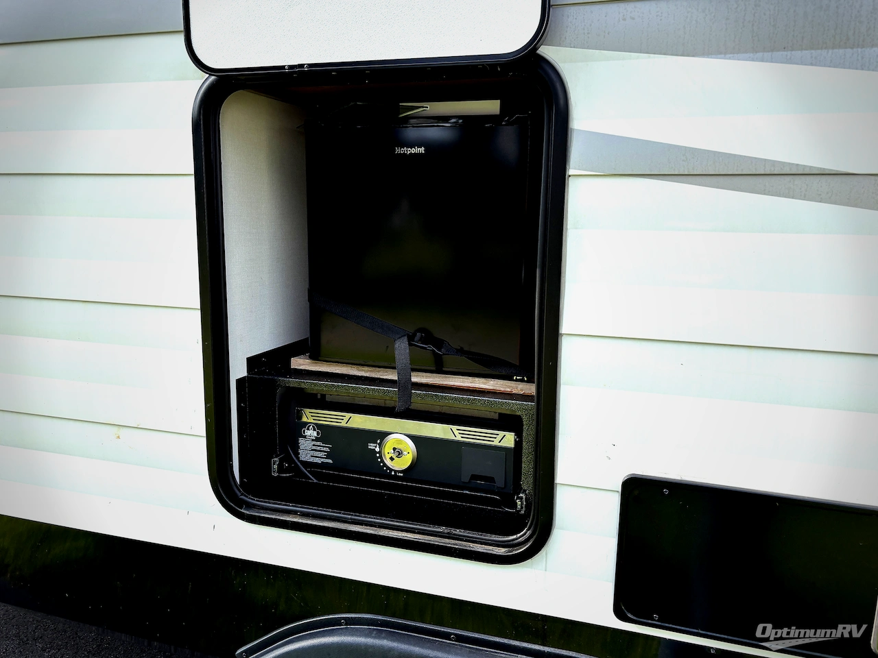 2024 Winnebago Towables Access 30BH Photo 17
