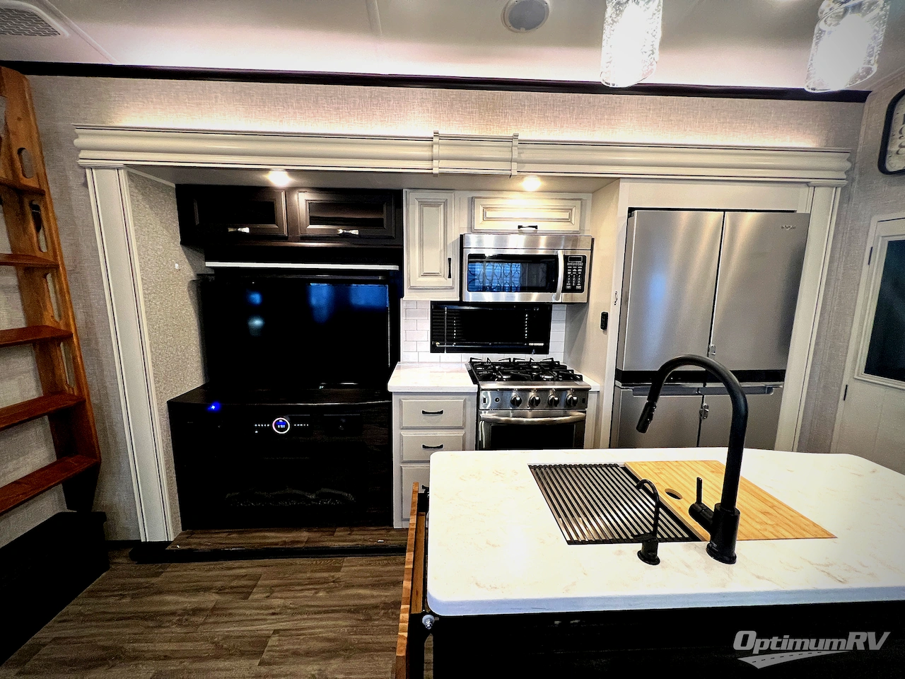 2023 Jayco North Point 390CKDS Photo 7