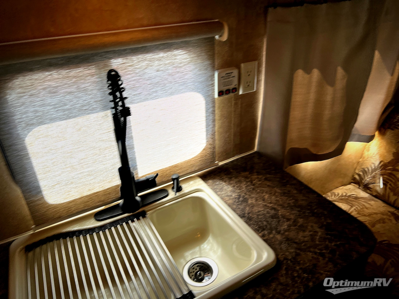 2023 Jayco Jay Flight SLX 183RB Photo 16