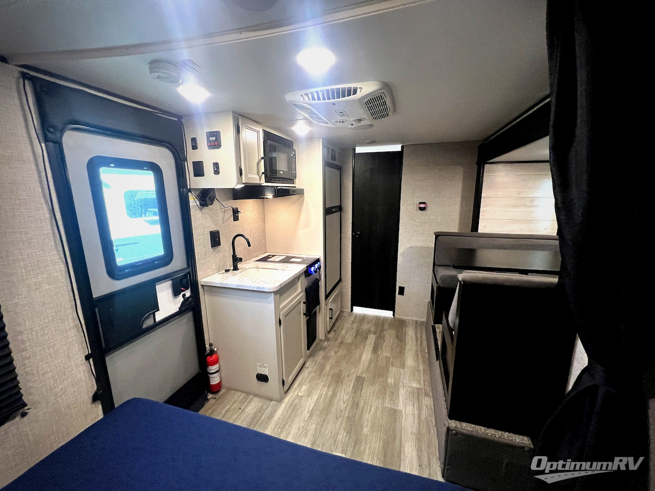 2023 Jayco Jay Flight SLX 183RB Photo 7
