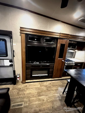 2019 Jayco Eagle 319MLOK RV Photo 3