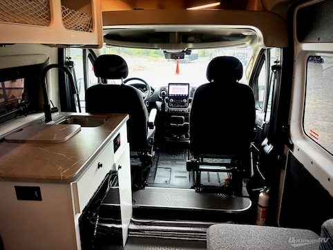 2024 Thor FREEDOM ELITE 17D RV Photo 3