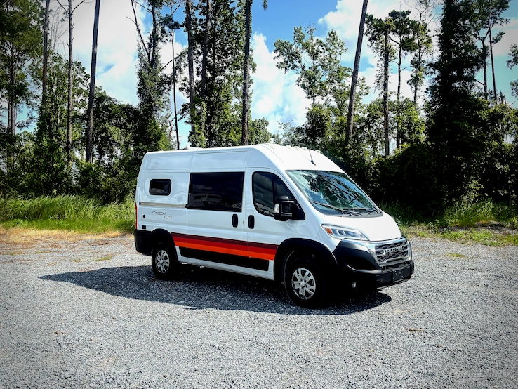 2024 Thor FREEDOM ELITE 17D RV Photo 1