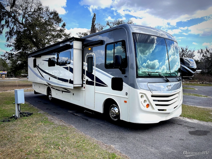2019 Fleetwood Flair 35R RV Photo 1