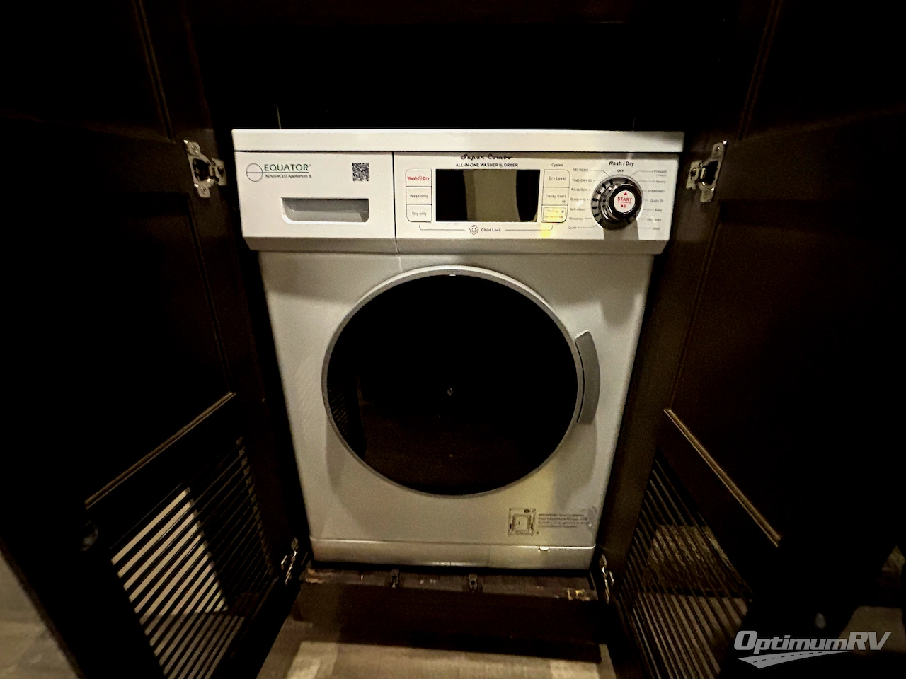 2019 Fleetwood Flair 35R Photo 18