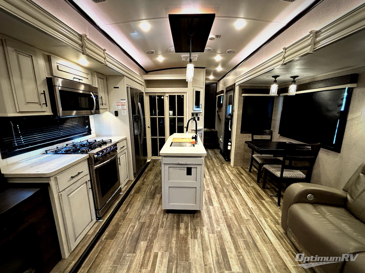 2021 Jayco North Point 387FBTS Photo 5