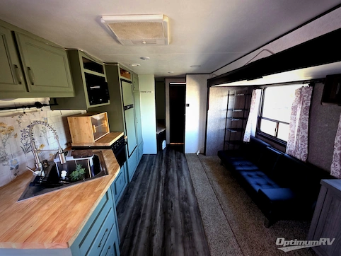 2020 Jayco Jay Flight SLX 8 267BHS RV Photo 2