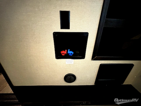 2018 Keystone Fuzion 369 RV Photo 4
