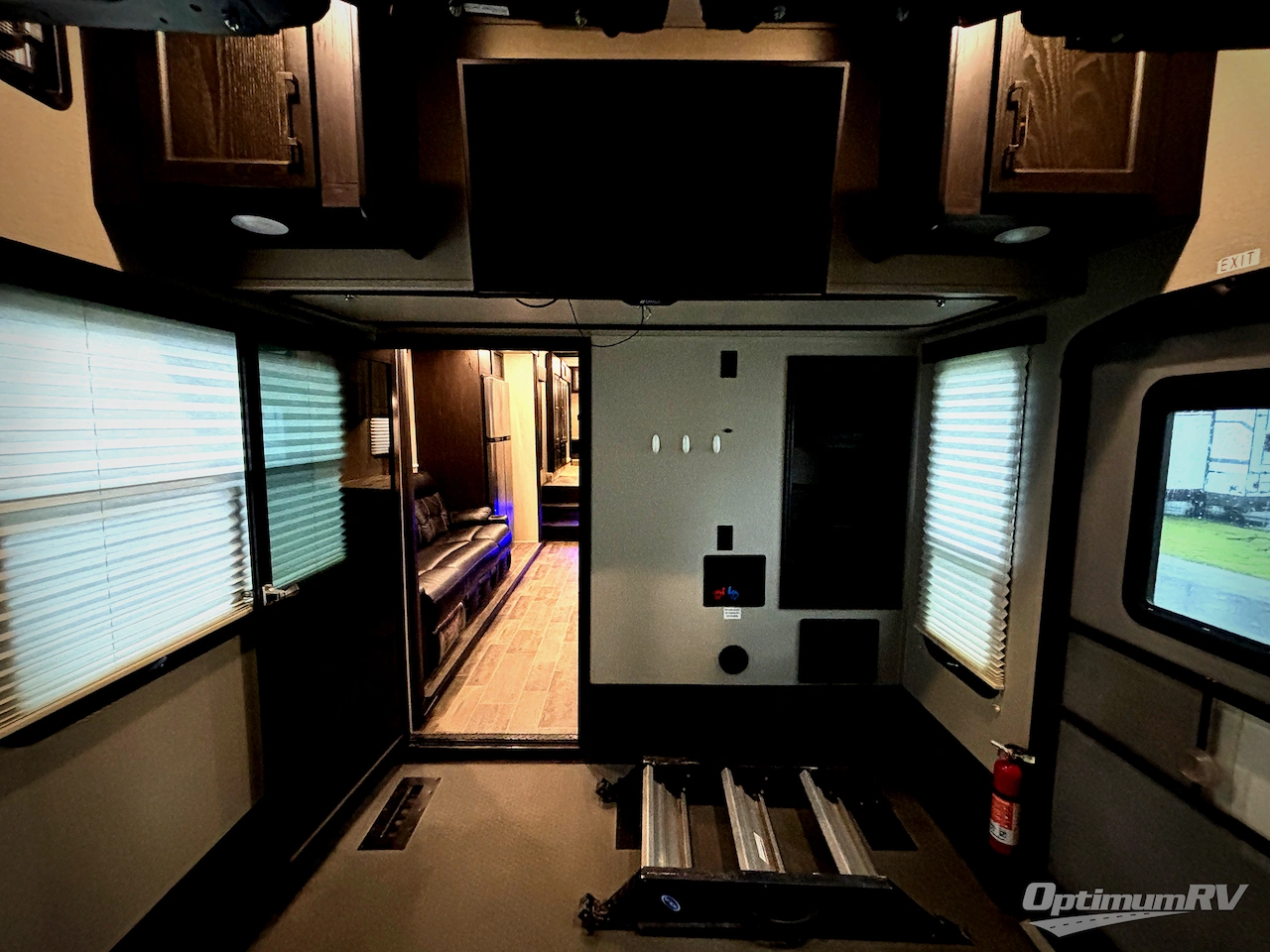 2018 Keystone Fuzion 369 Photo 17