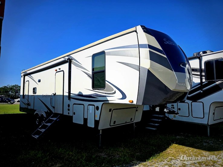 2020 Forest River Sandpiper C-Class 3330BH RV Photo 1