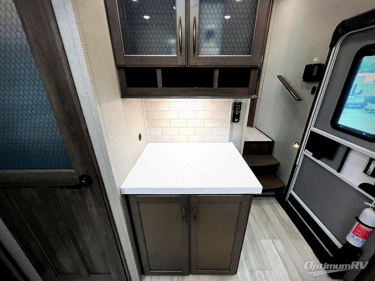 2022 Grand Design Solitude S-Class 3950BH Photo 23