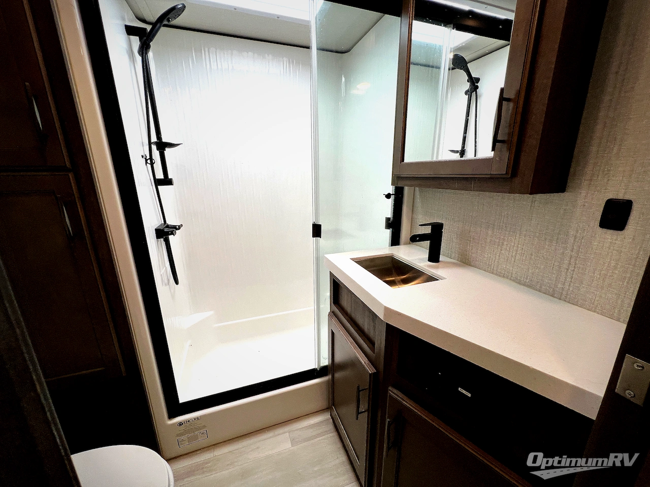 2022 Grand Design Solitude S-Class 3950BH Photo 45