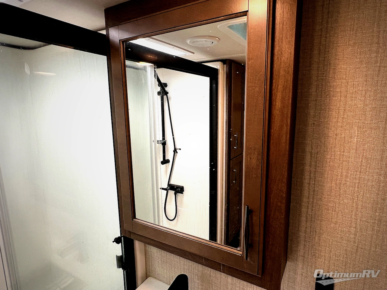 2022 Grand Design Solitude S-Class 3950BH Photo 49