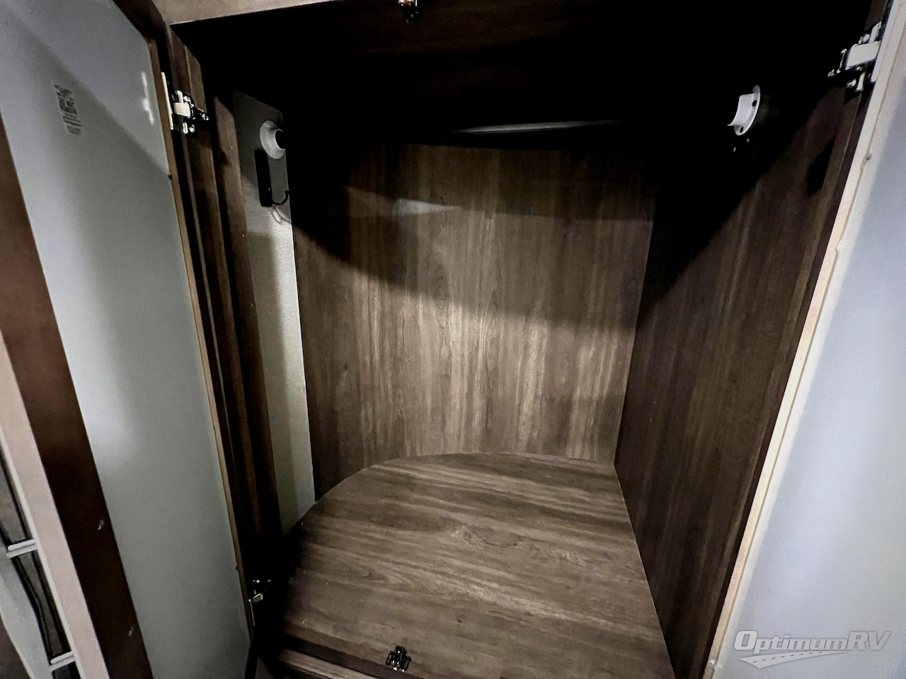 2022 Grand Design Solitude S-Class 3950BH Photo 57