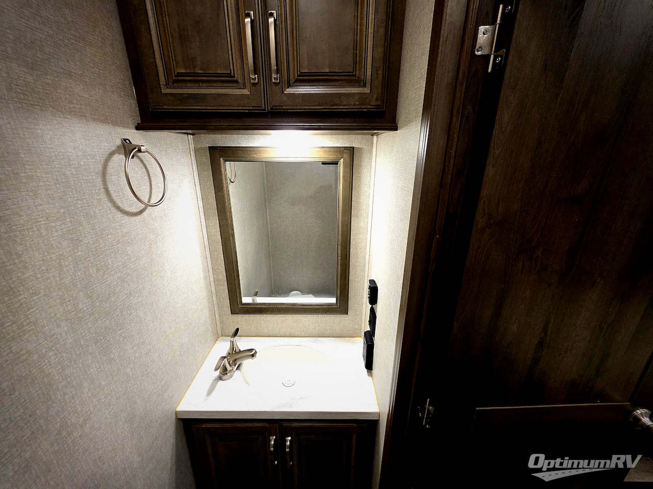 2020 Keystone Montana 3761FL Photo 15