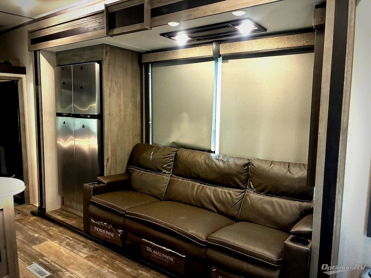 2020 Keystone Raptor 423 Photo 11