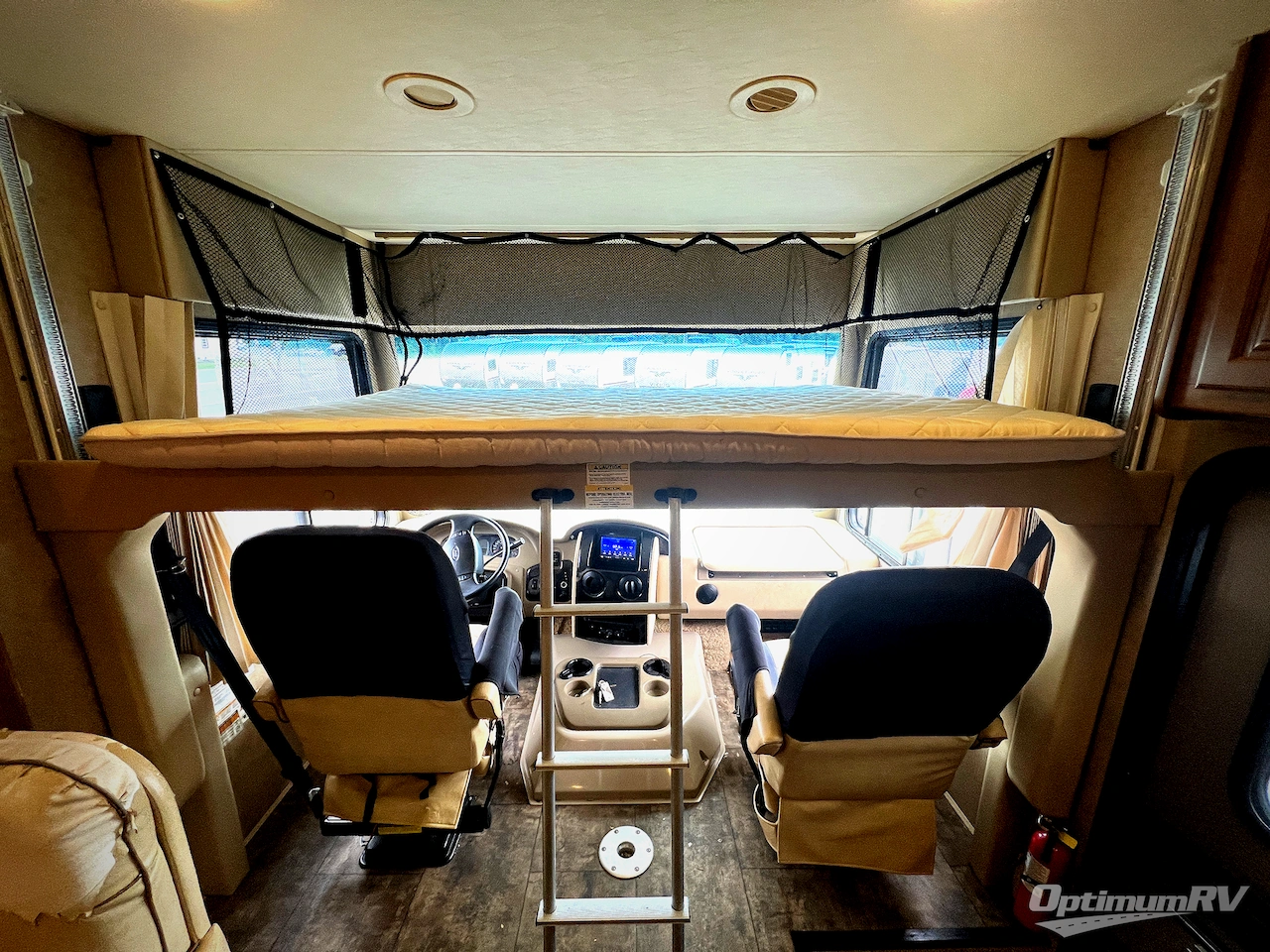 2015 Thor Challenger 37LX Photo 7