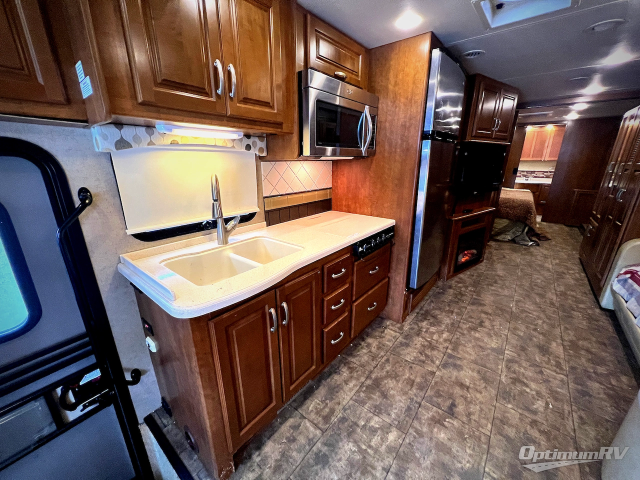 2015 Thor Challenger 37LX Photo 14