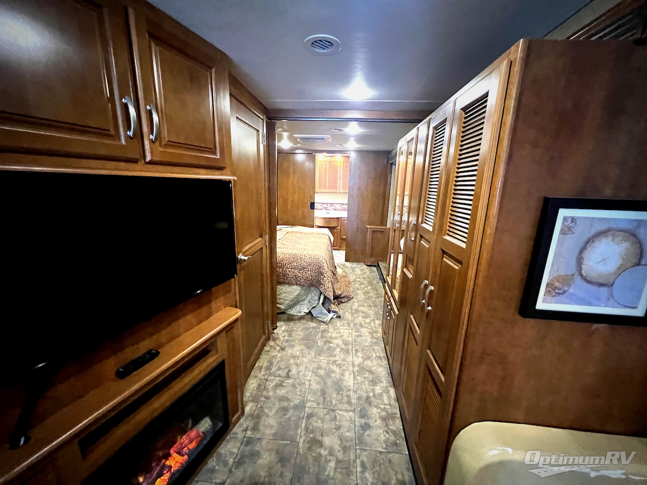 2015 Thor Challenger 37LX Photo 22