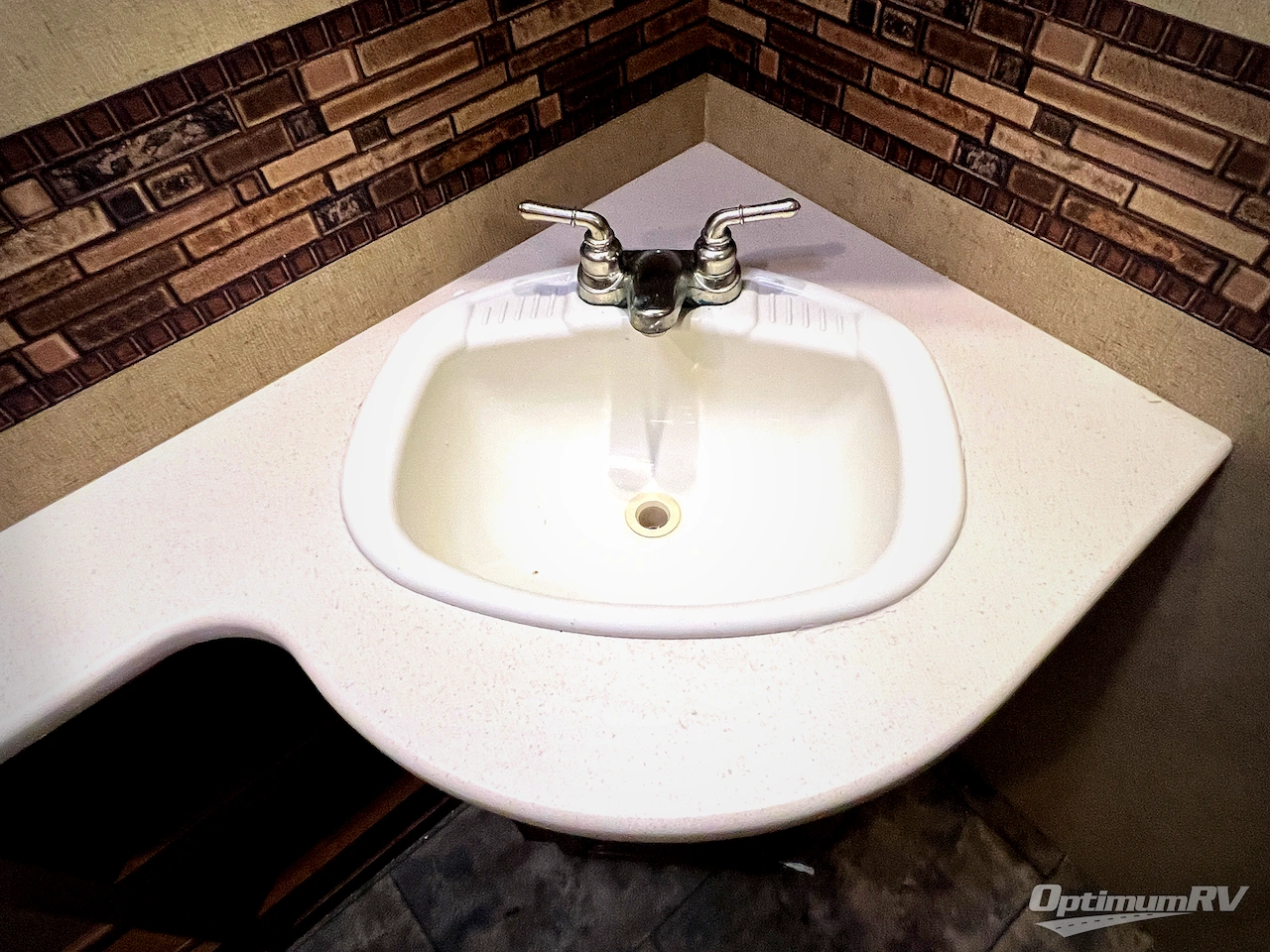 2015 Thor Challenger 37LX Photo 26