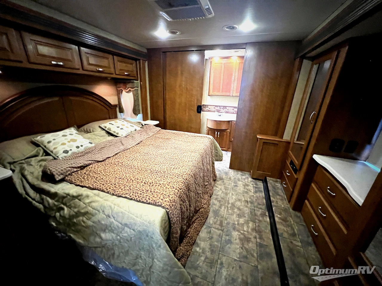 2015 Thor Challenger 37LX Photo 28