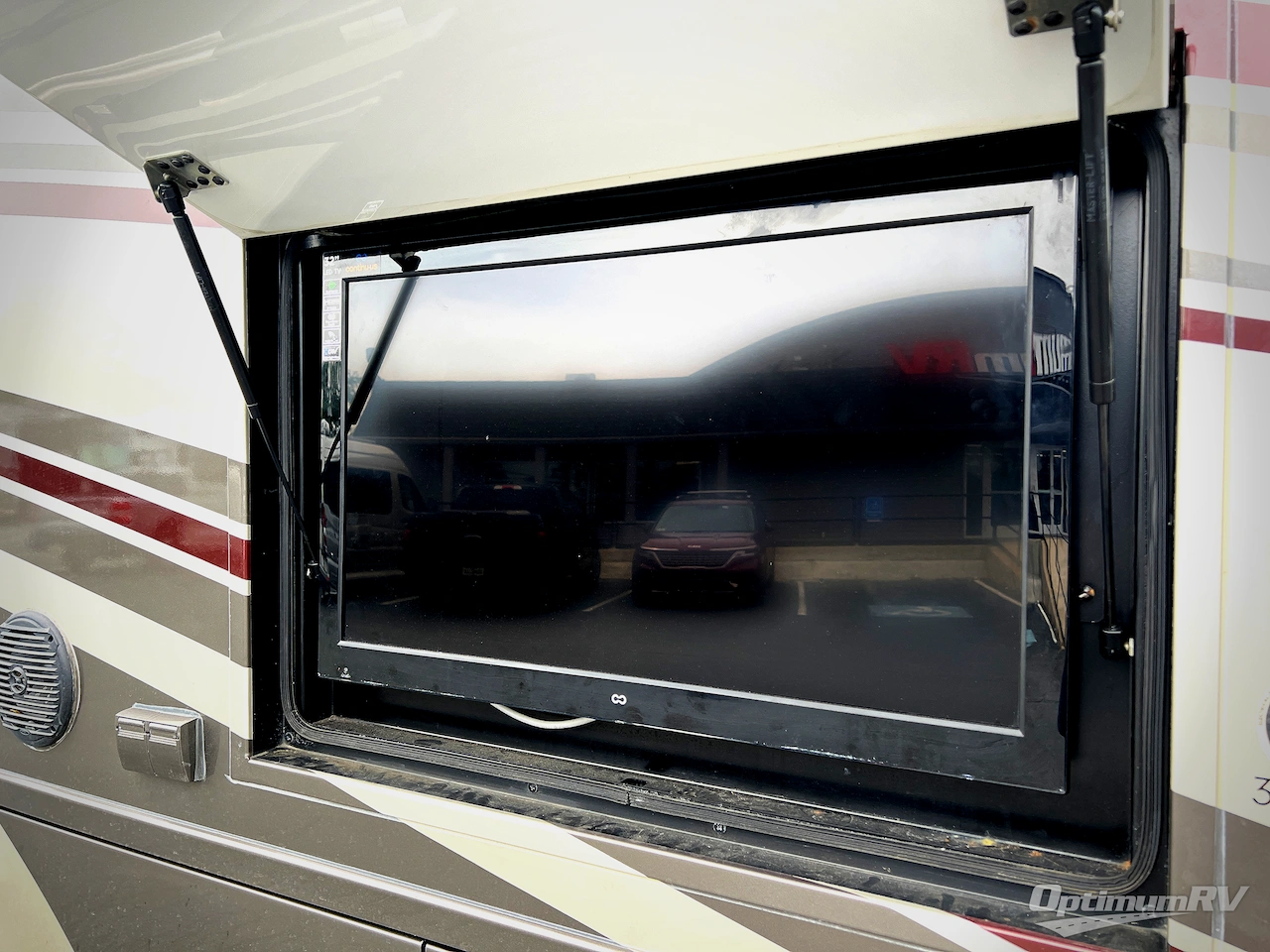 2015 Thor Challenger 37LX Photo 4