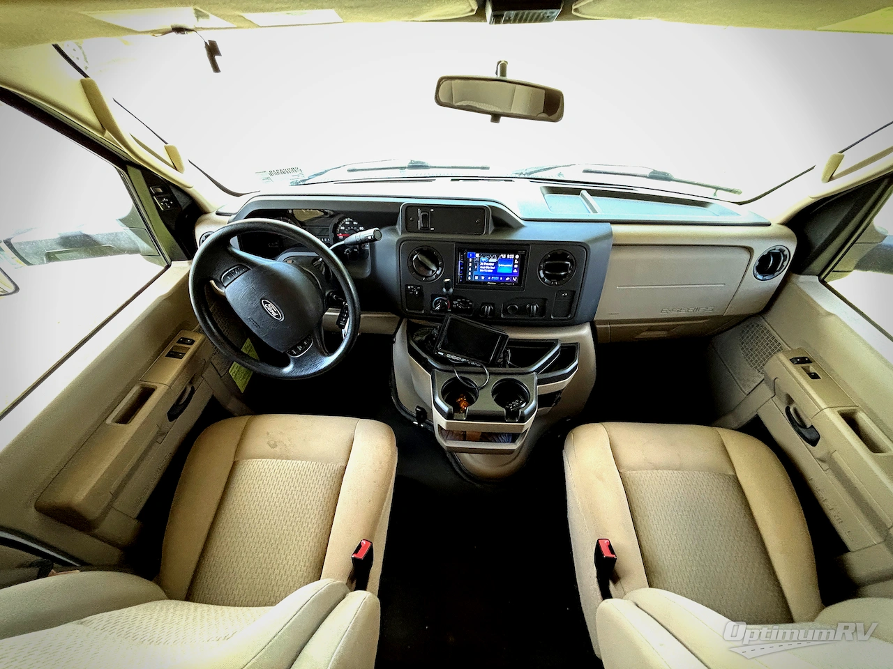 2019 Winnebago Spirit 31G Photo 8