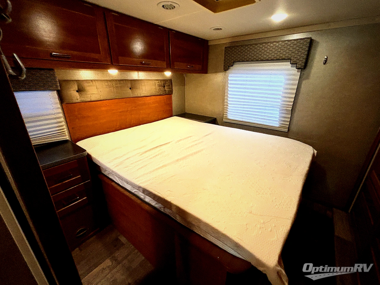 2019 Winnebago Spirit 31G Photo 22