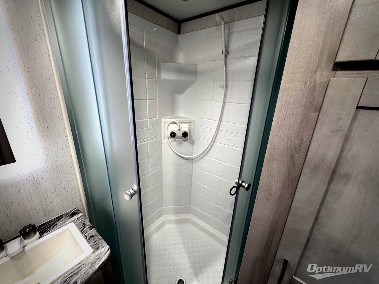 2022 Dutchmen Kodiak Ultra-Lite 261RBSL Photo 15