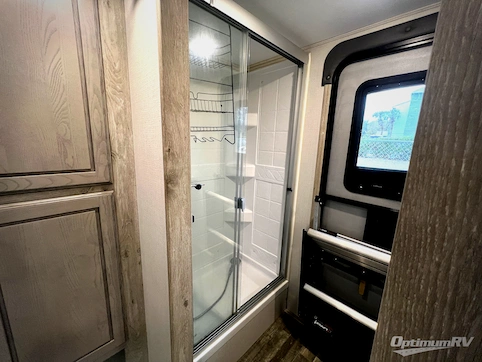 2023 Keystone Avalanche 390DS RV Photo 3