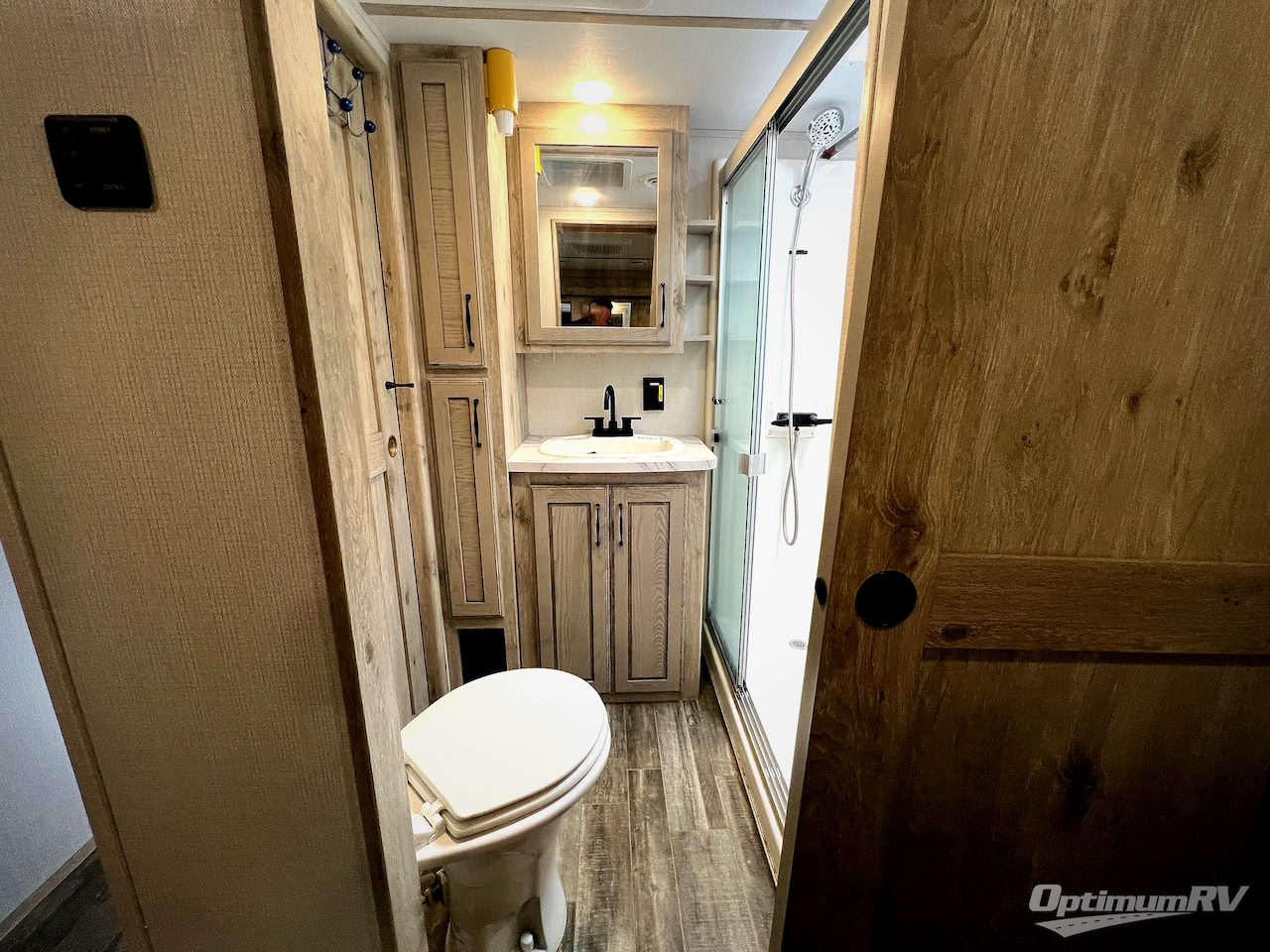 2023 Keystone Avalanche 390DS Photo 20