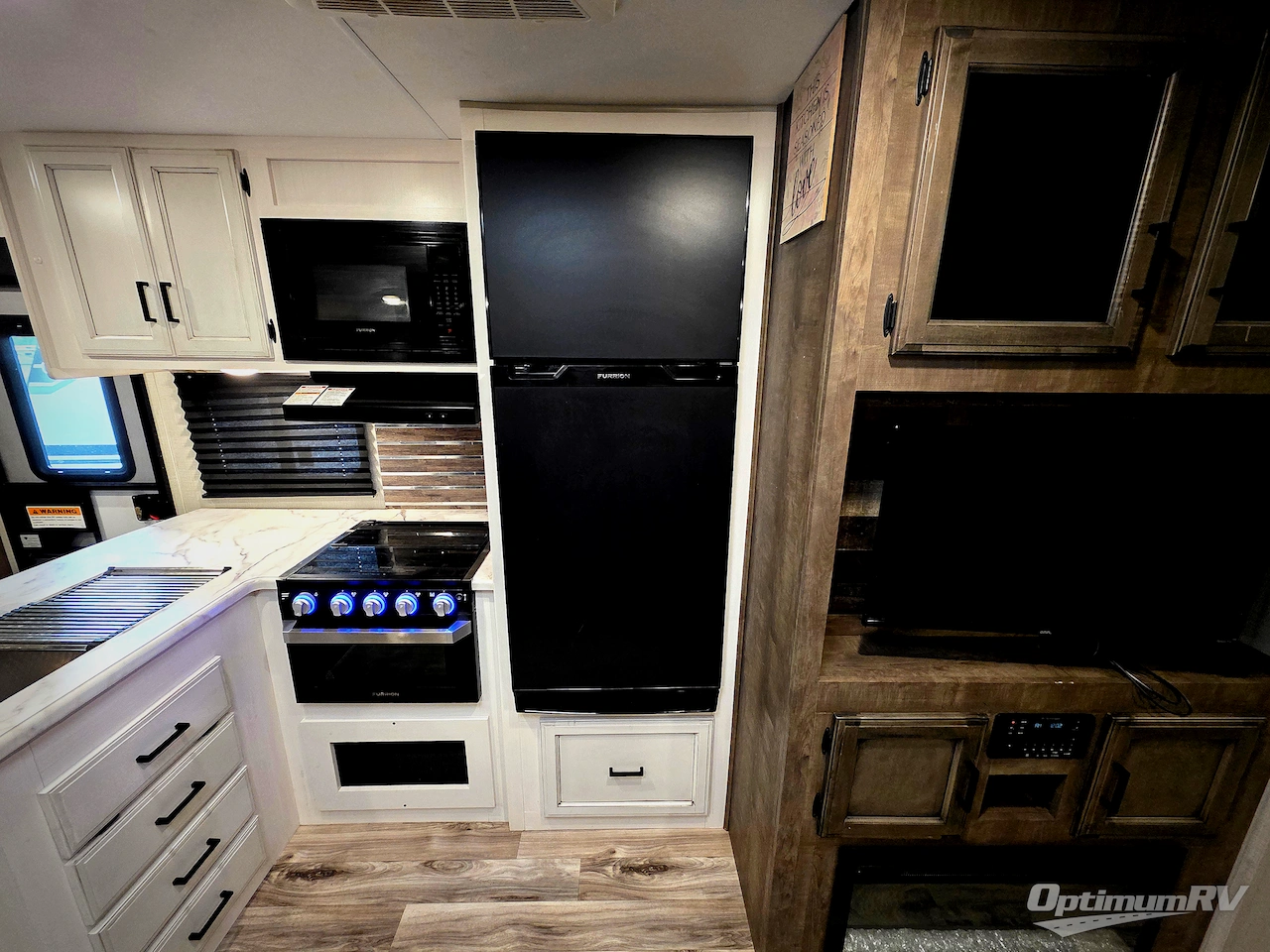 2021 Venture SportTrek ST332VBH Photo 10
